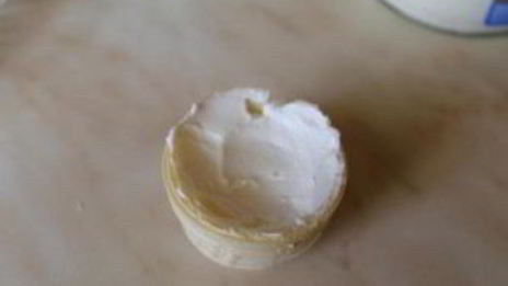 тарталетки с сыром и икрой