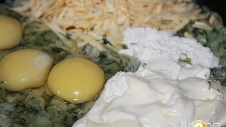 тарт с капустой и перепелиными яйцами