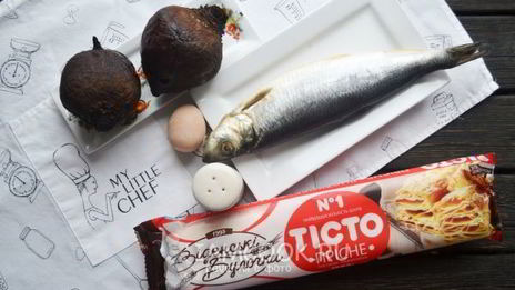 волованы со свеклой и сельдью