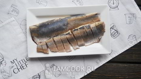 волованы со свеклой и сельдью