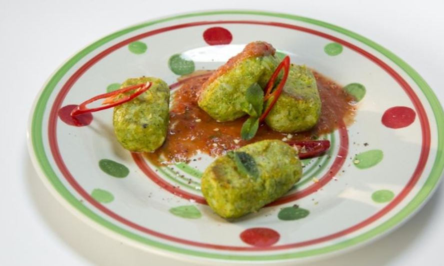 Рецепт закуски из брокколи и сыра с домашним кетчупом