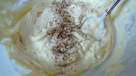 закуска из козьего сыра с виноградом