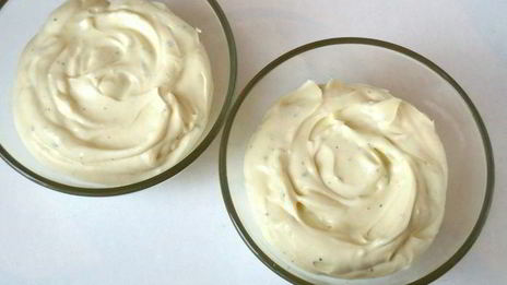 закуска из козьего сыра с виноградом