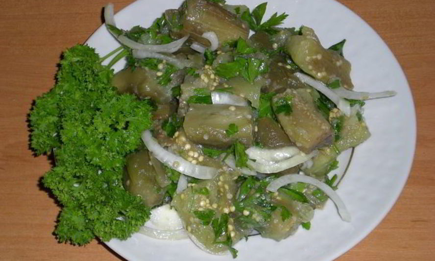 Рецепт закуски из маринованных баклажанов