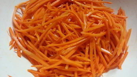 закуска из моркови с кальмарами