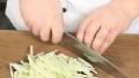 закуска из селедки с яблоками и сметаной