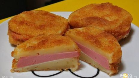закуска из сыра с ветчиной во фритюре